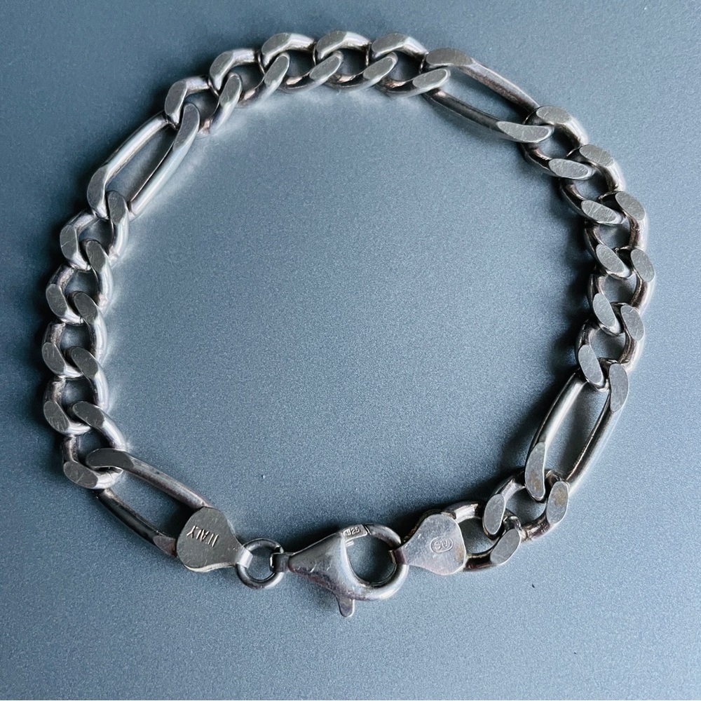 Italy Sterling Silver Figaro Chain Men’s Bracelet 8”